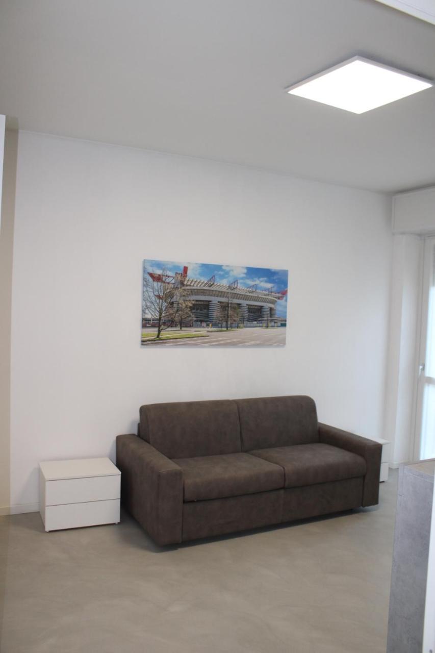 Travelounge Milano San Siro Villa Exterior foto